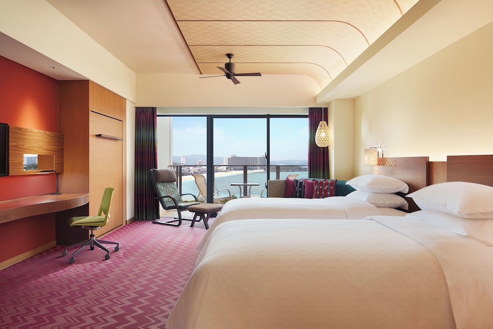 Ocean, Premium, Twin Beds, Ocean View, Balcony