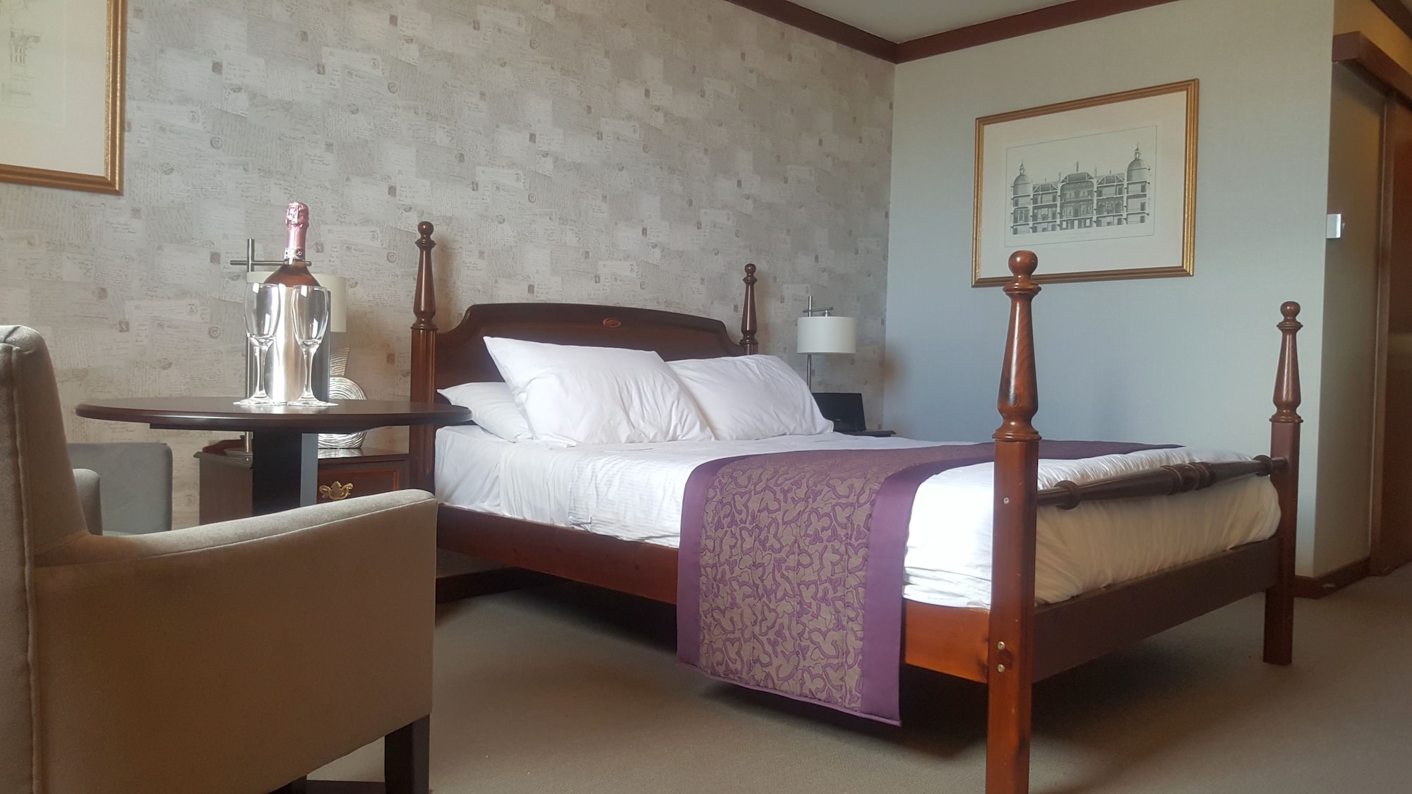 Room at Shetland Hotel, LERWICK