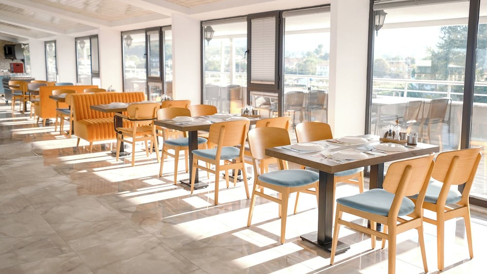 Yalikoy Deniz Otel 31/50