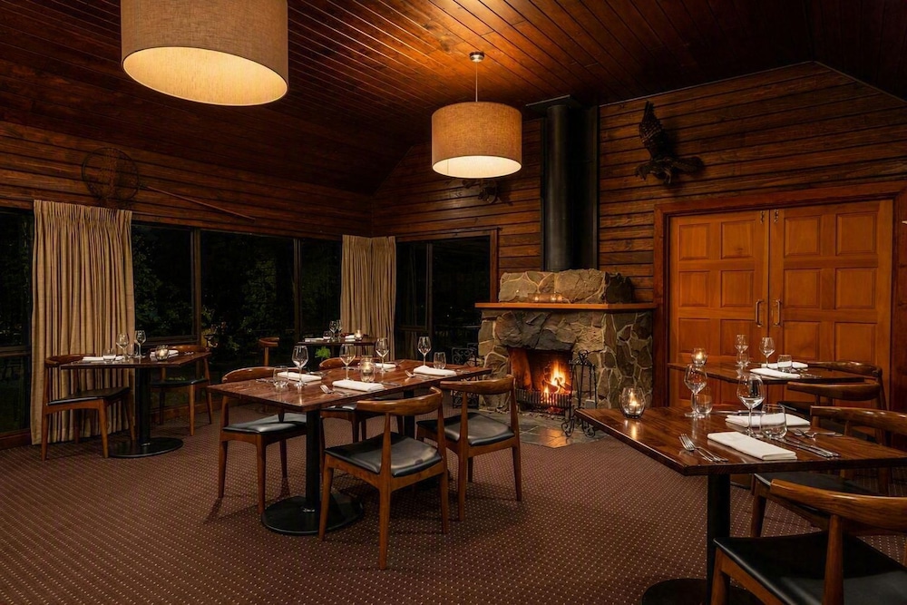 Tongariro Lodge 55/75