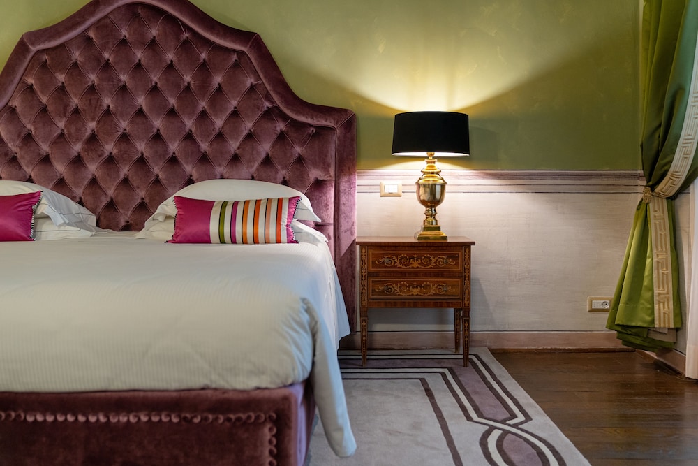 Grand Hotel Cavour 34/76