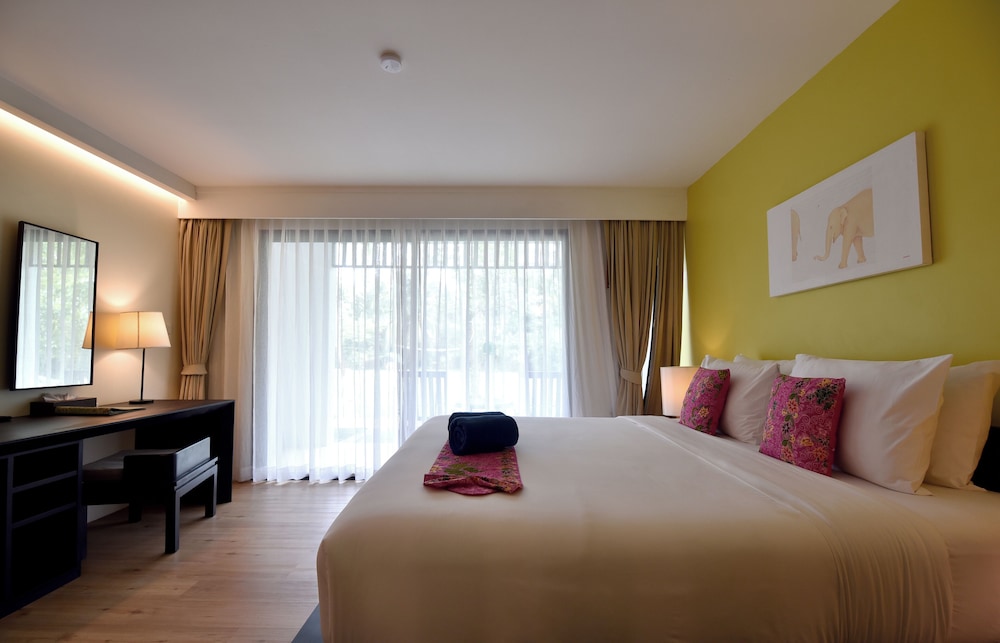 Palm Galleria Resort 30/71