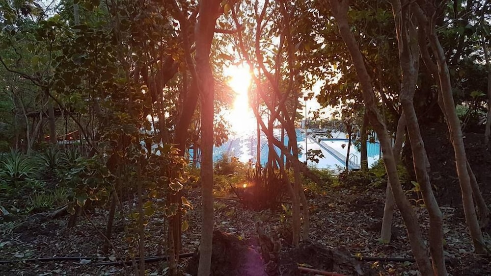 Bantayan Island Nature Park And Resort 51/62
