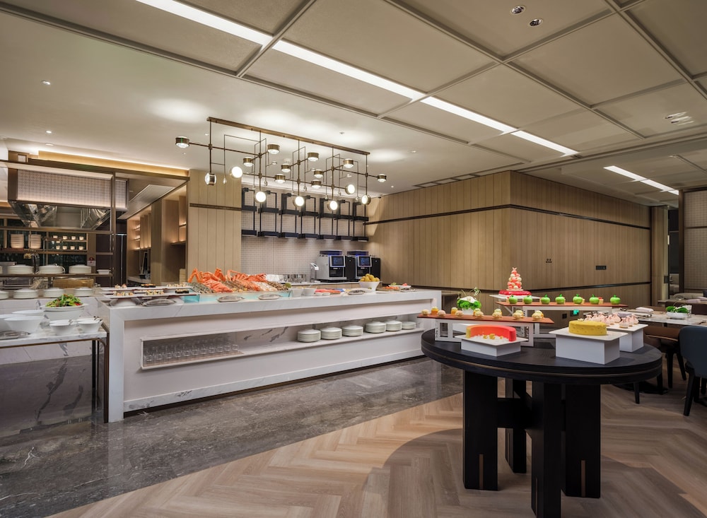 DoubleTree by Hilton Zhangzhou 32/39