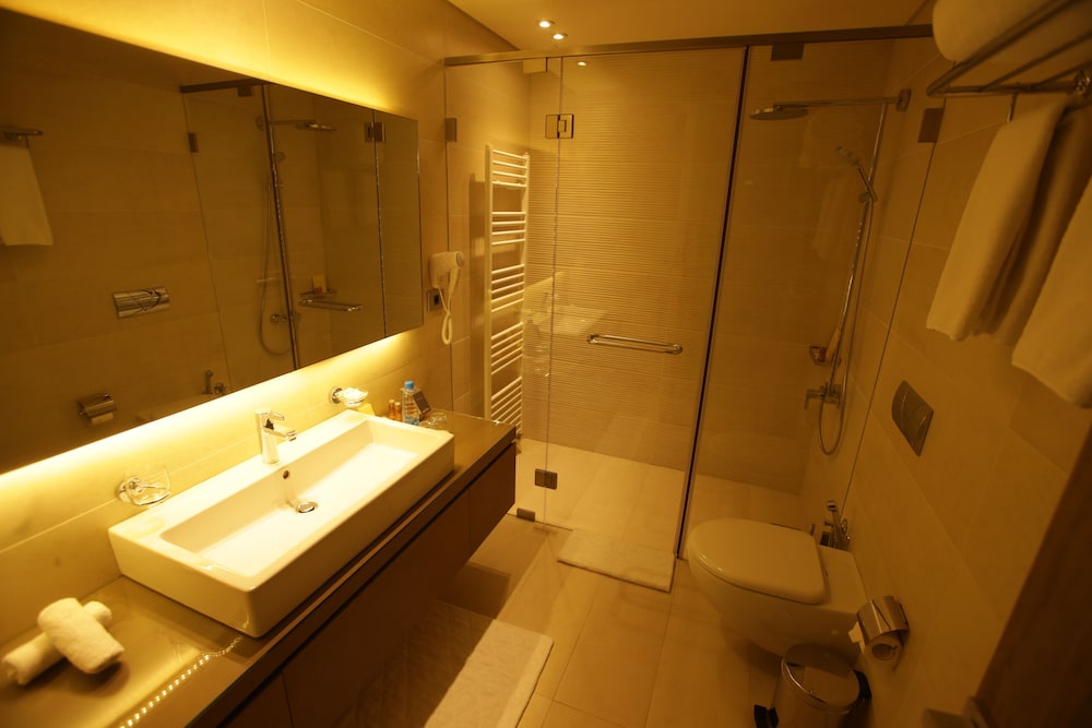 Le Grand Chalet – Zaarour Club 37/37