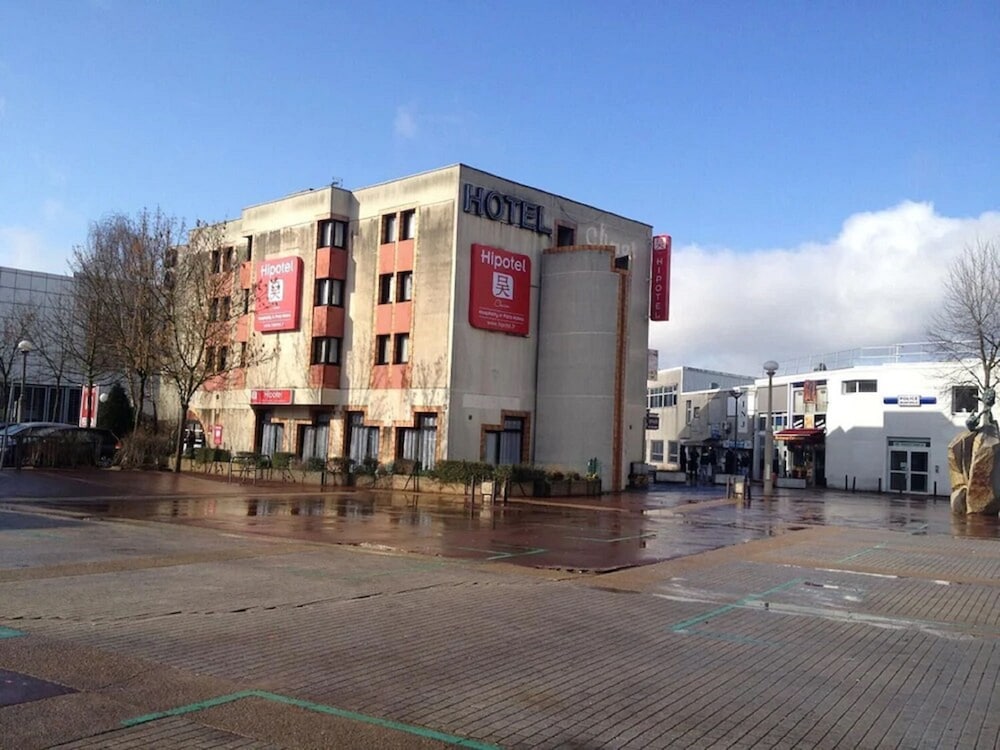 Hipotel Paris Marne la Vallée 1/48