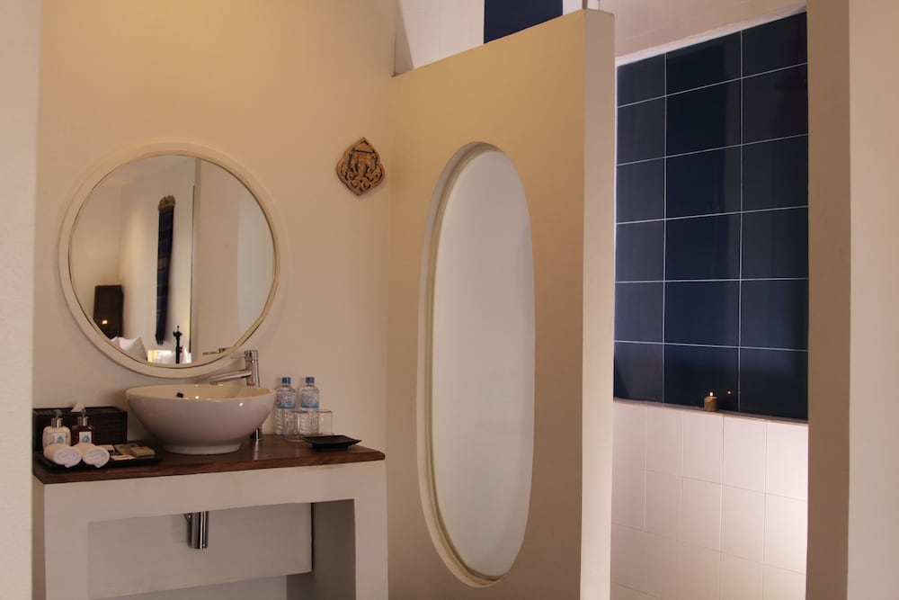 Indigo House Hotel 42/43
