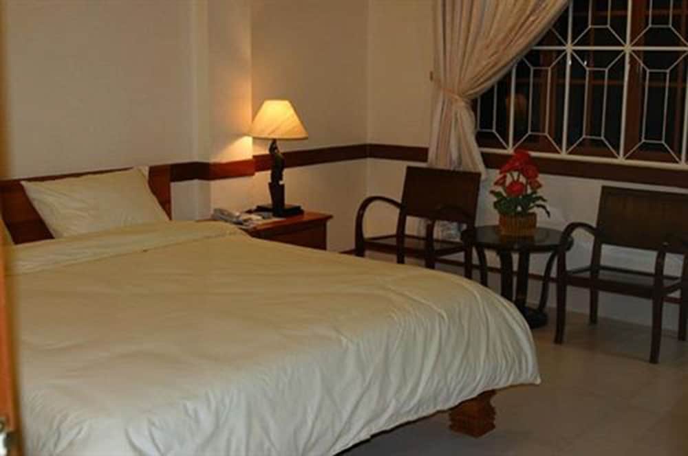 Nokor Lucky Serviced Apartments 7/15