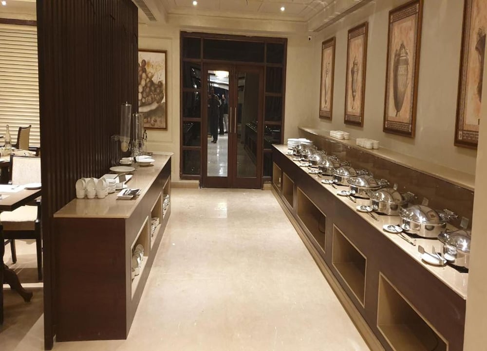 Sarovar Portico Dehradun 17/40