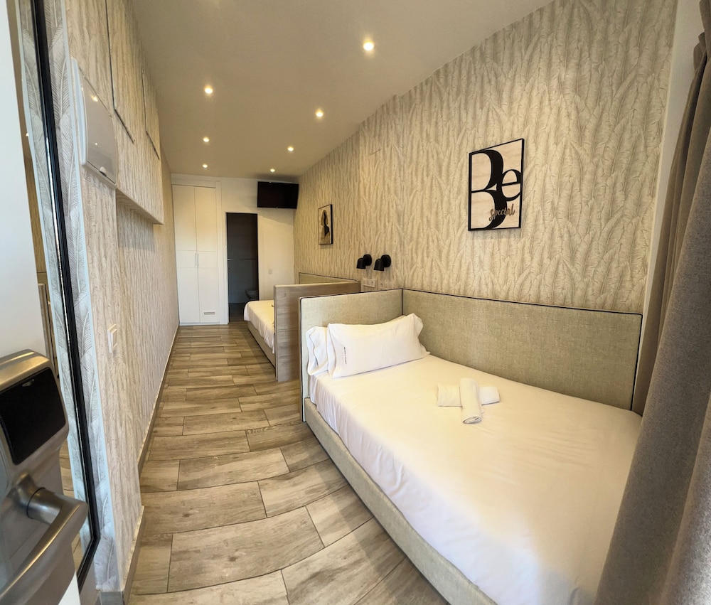 Room, Single, Hotel Zen Airport 12/20
