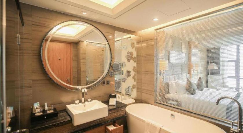 Zhong Lian (GDH) International Hotel 42/48