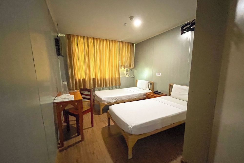 Hotel Uno 27/50