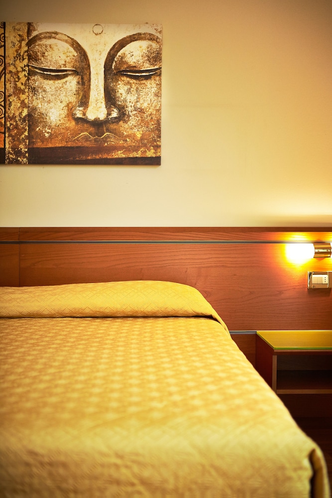 Primhotel 11/52