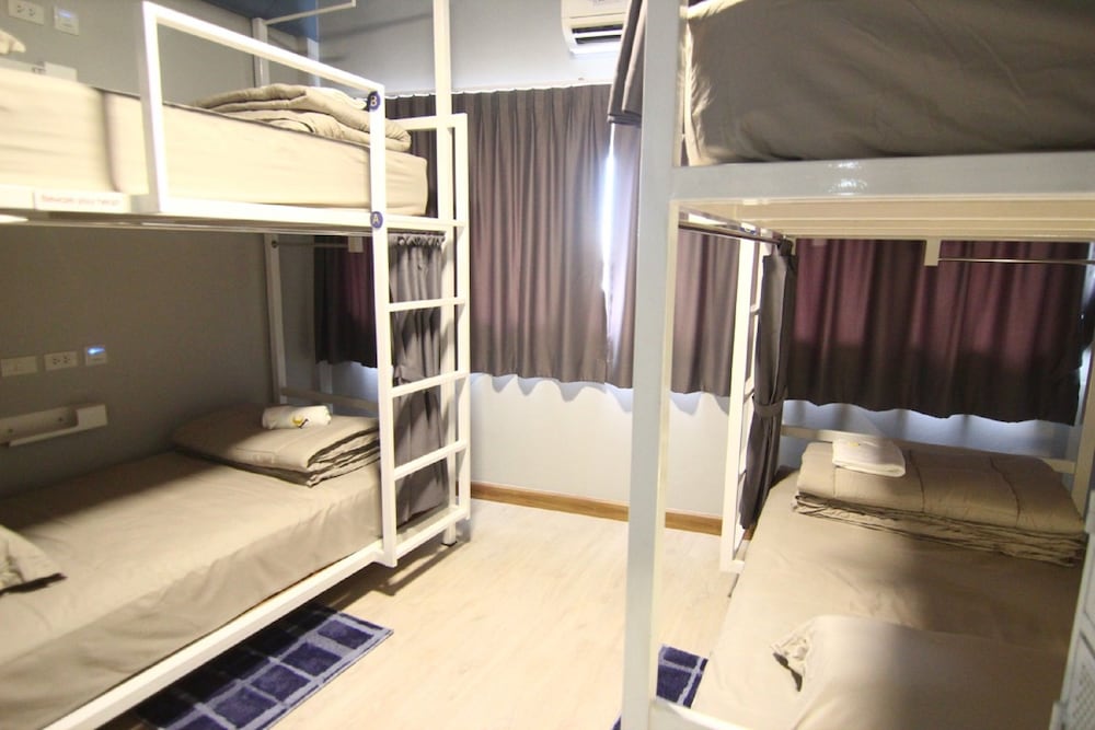 The Moon Hostel Hua Hin 27/68