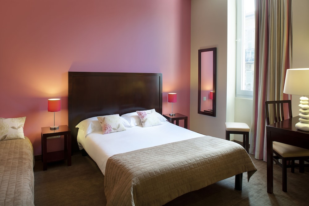 SUPERIOR, DOUBLE BED