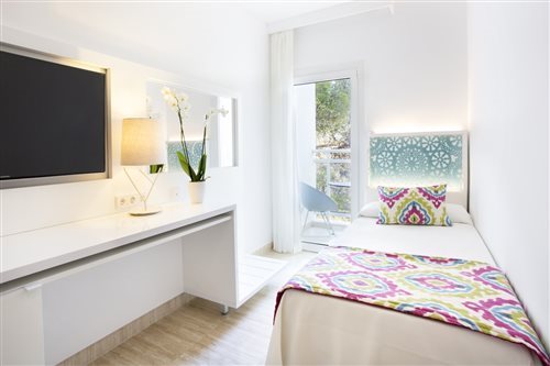 غرفة بسرير مزدوج، Grupotel Ibiza Beach Resort - Adults Only 2/2