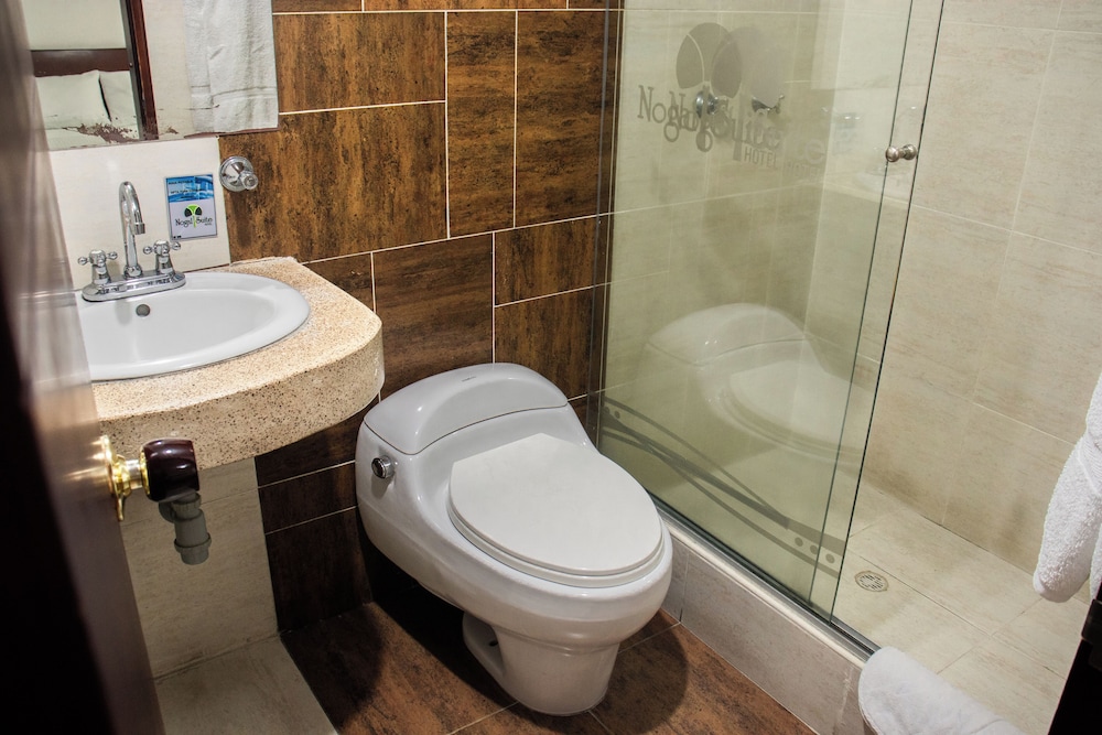 غرفة بسريرين كوين، Nogal Suite Hotel Pasto 7/8