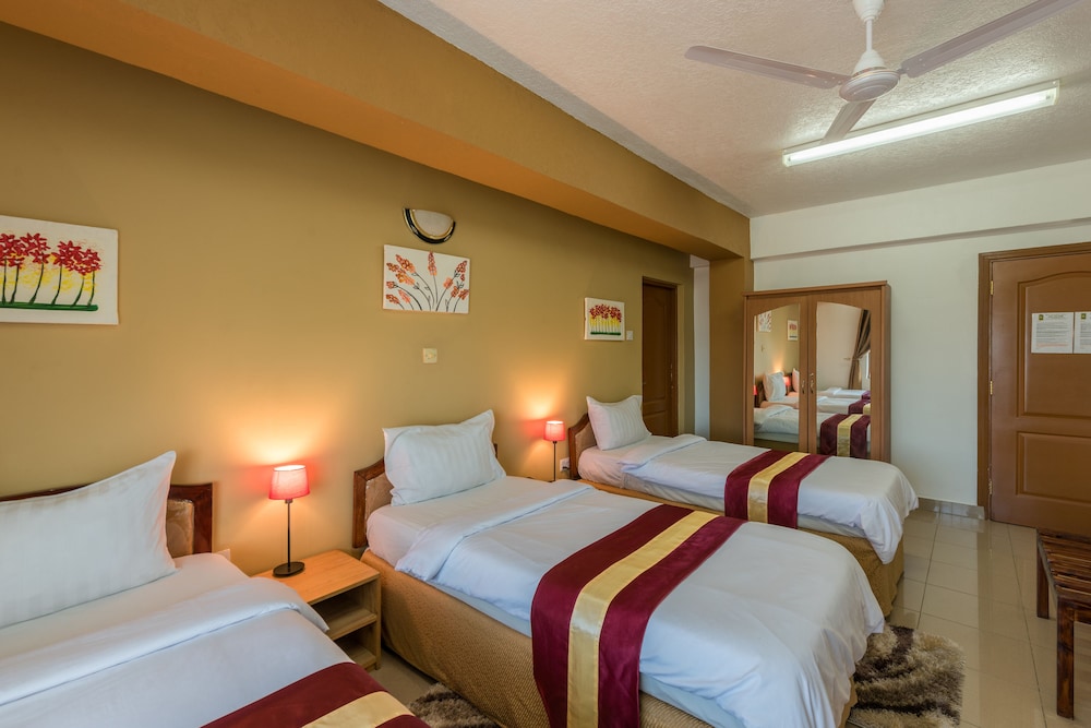 Hotel Raha Tower 34/58