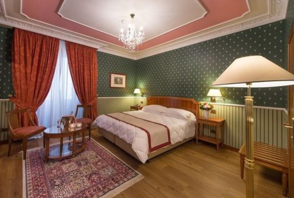 Strozzi Palace Hotel 17/42