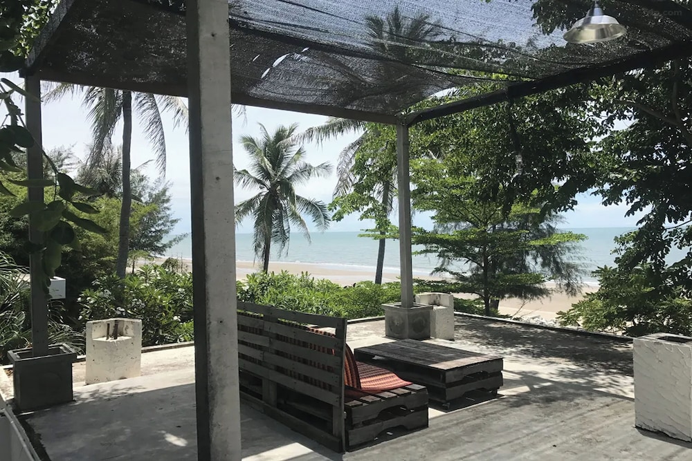 At-Pran Resort 27/50