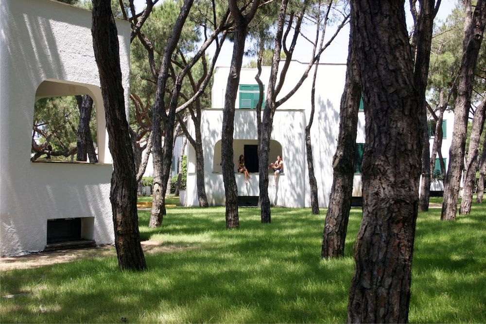 Giulivo Hotel Village 42/50