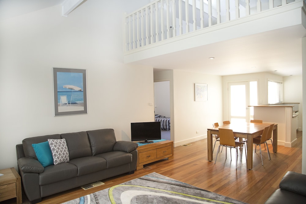 Mercure Lake Macquarie Raffertys Resort 45/74