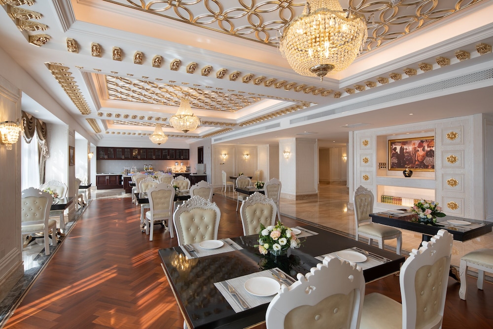 Wyndham Grand Kunming East 57/68