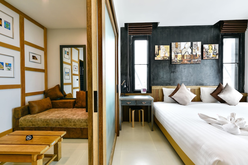 Casa Bella Phuket 17/59