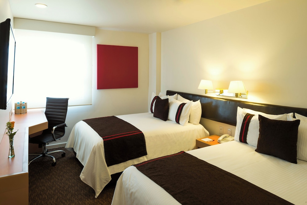 Hotel VM Express Queretaro 21/47