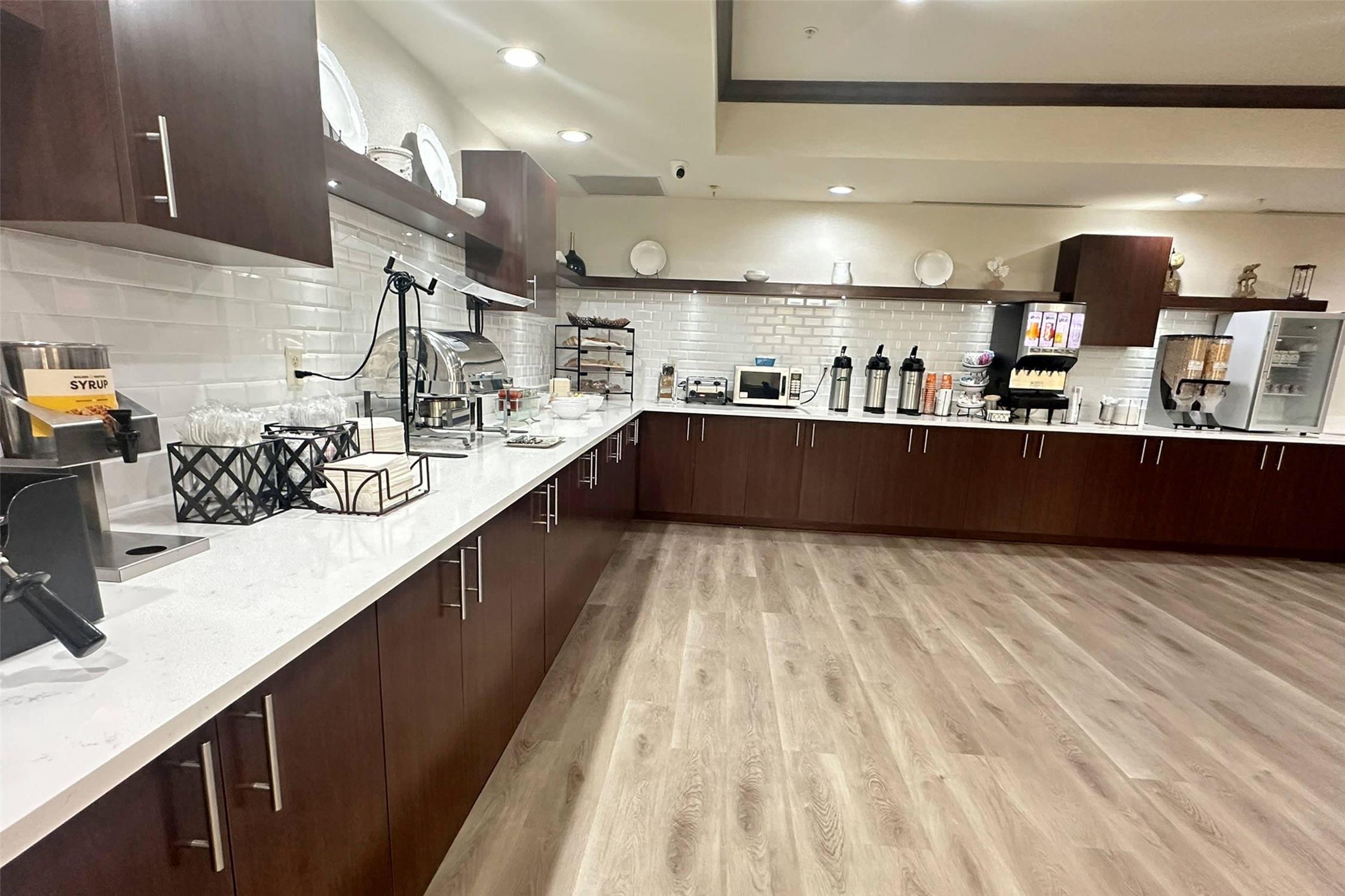 Comfort Inn & Suites Concord (Kannapolis) 9/51