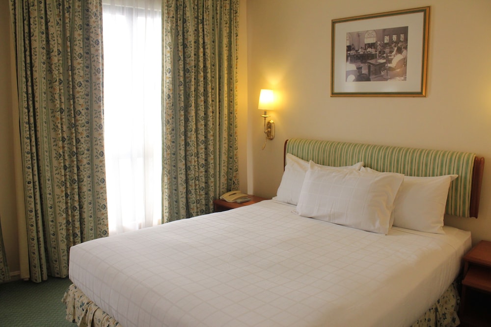 Merdeka Palace Hotel Suites 19/47
