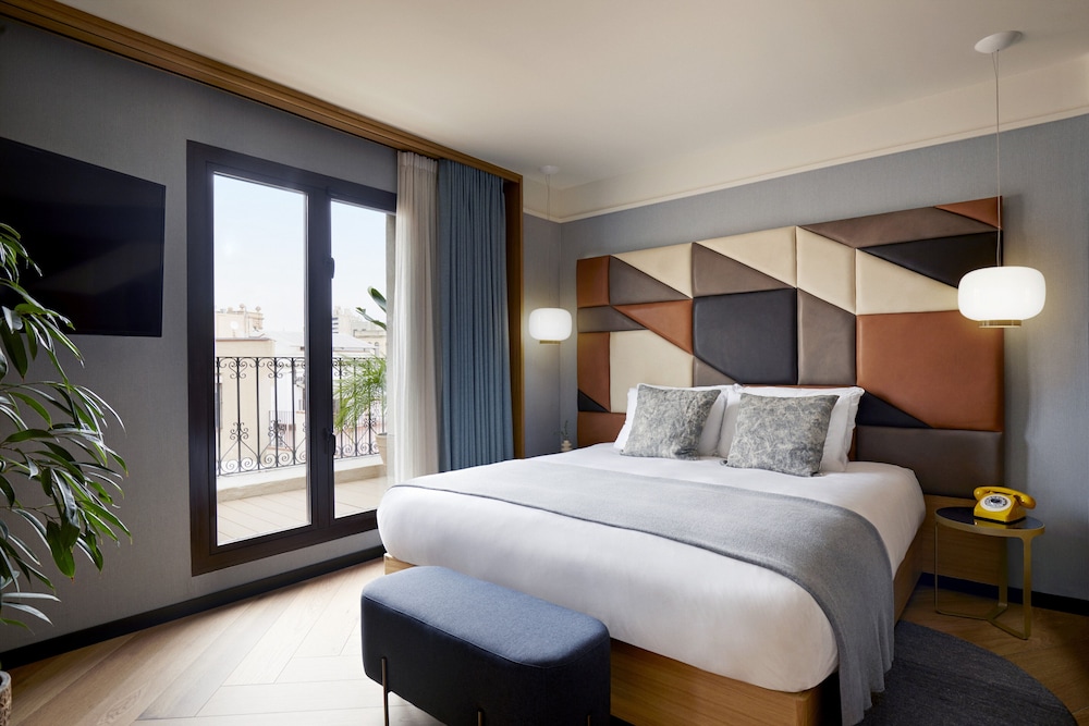 Kimpton Vividora Barcelona 12/83