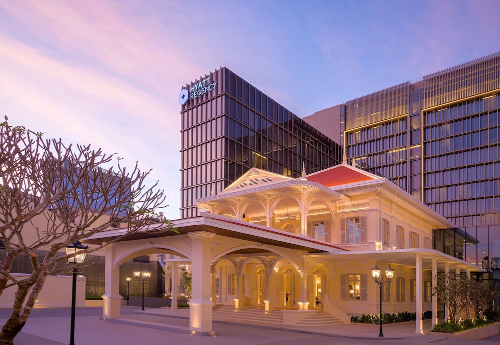 Hyatt Regency Phnom Penh 4/72