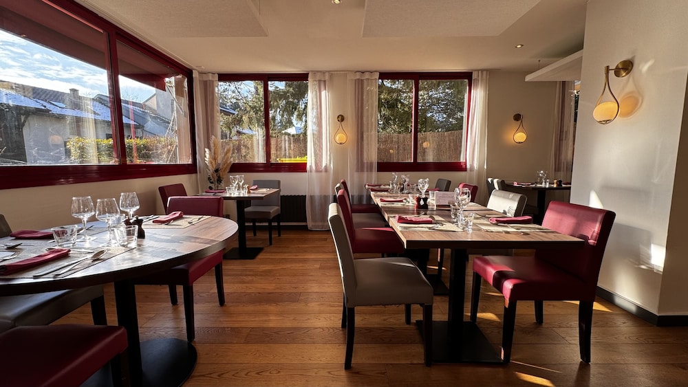 Logis Hotel la Terrasse Fleurie 34/43