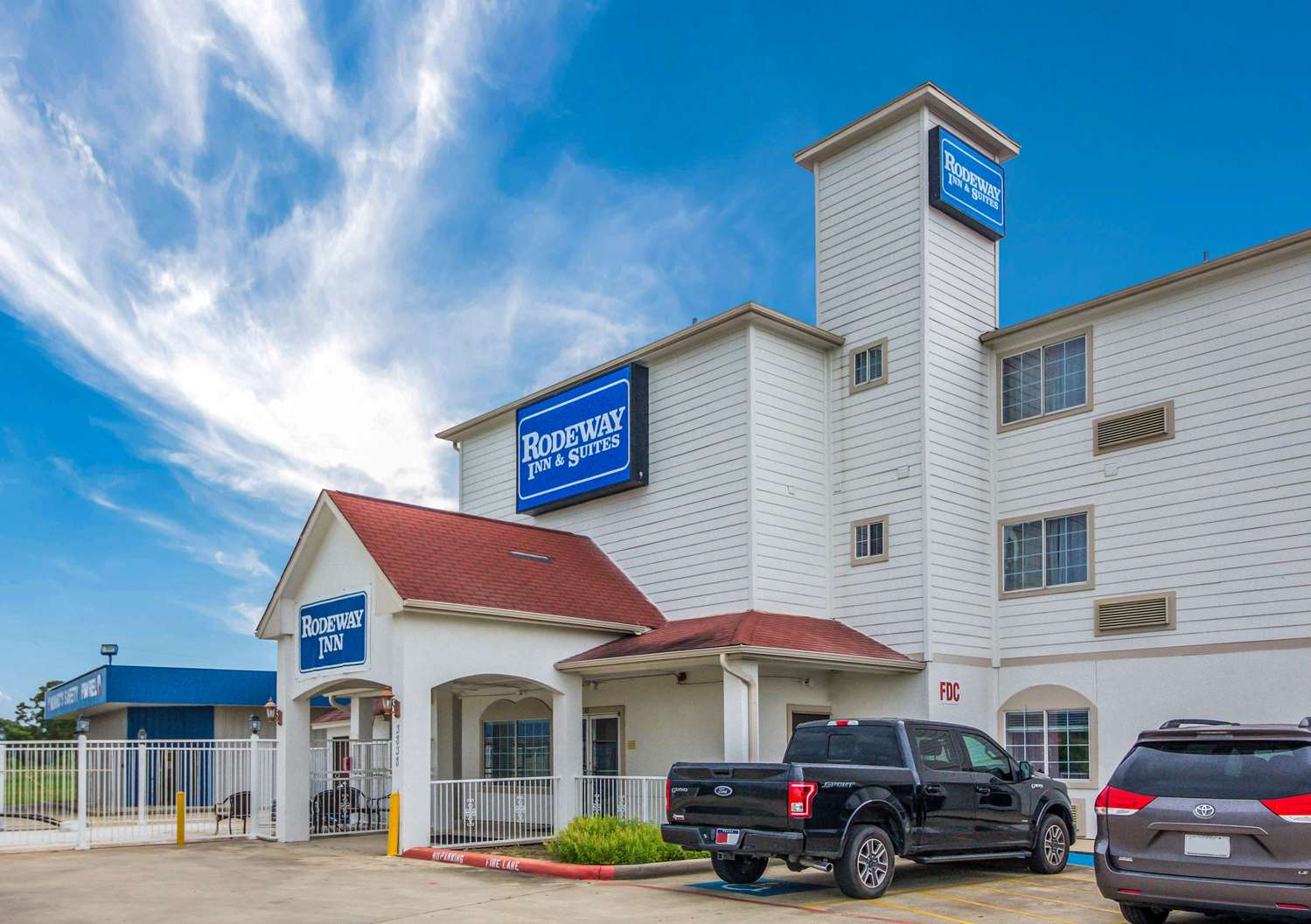 Rodeway Inn & Suites Port Arthur - Groves 23/23