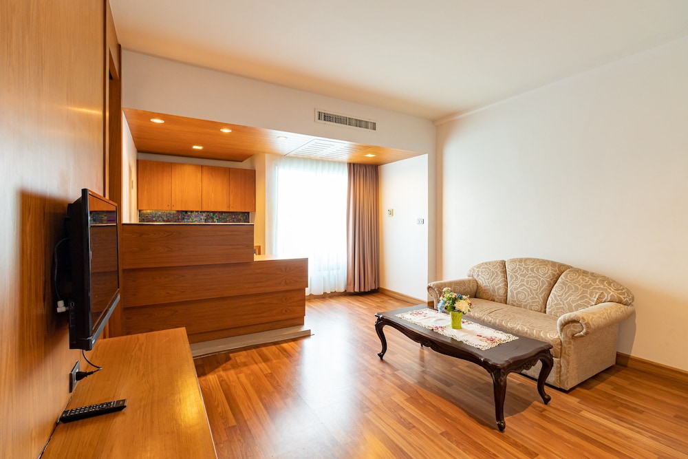 Viva Hotel Songkhla 41/66