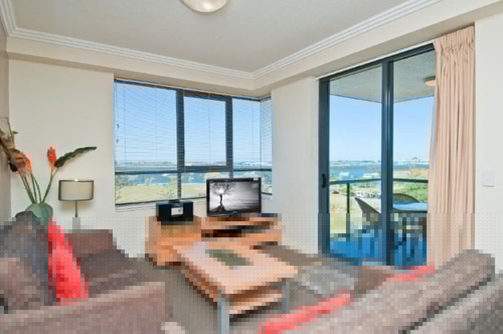 Aqualine Apartments 42/74