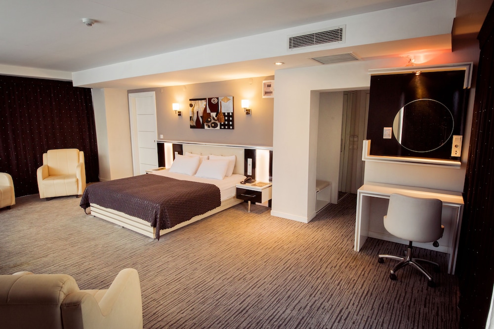 Cavusoglu Tower Hotel 9/50
