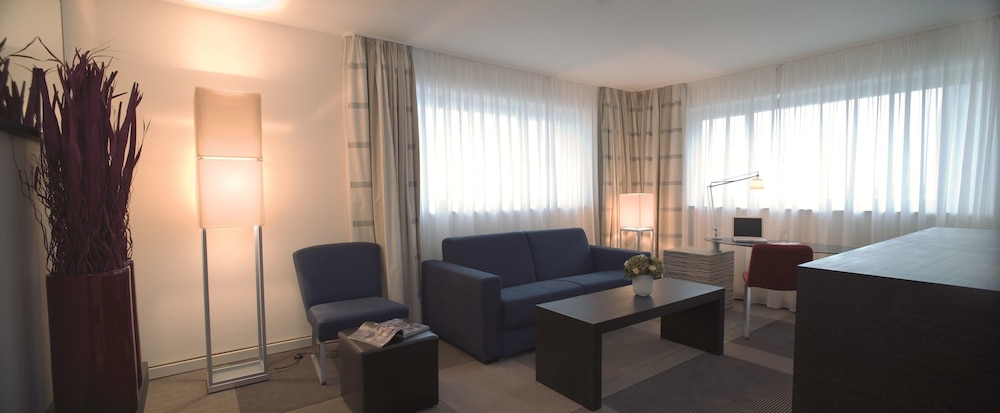 Movenpick Amsterdam City Centre 53/75