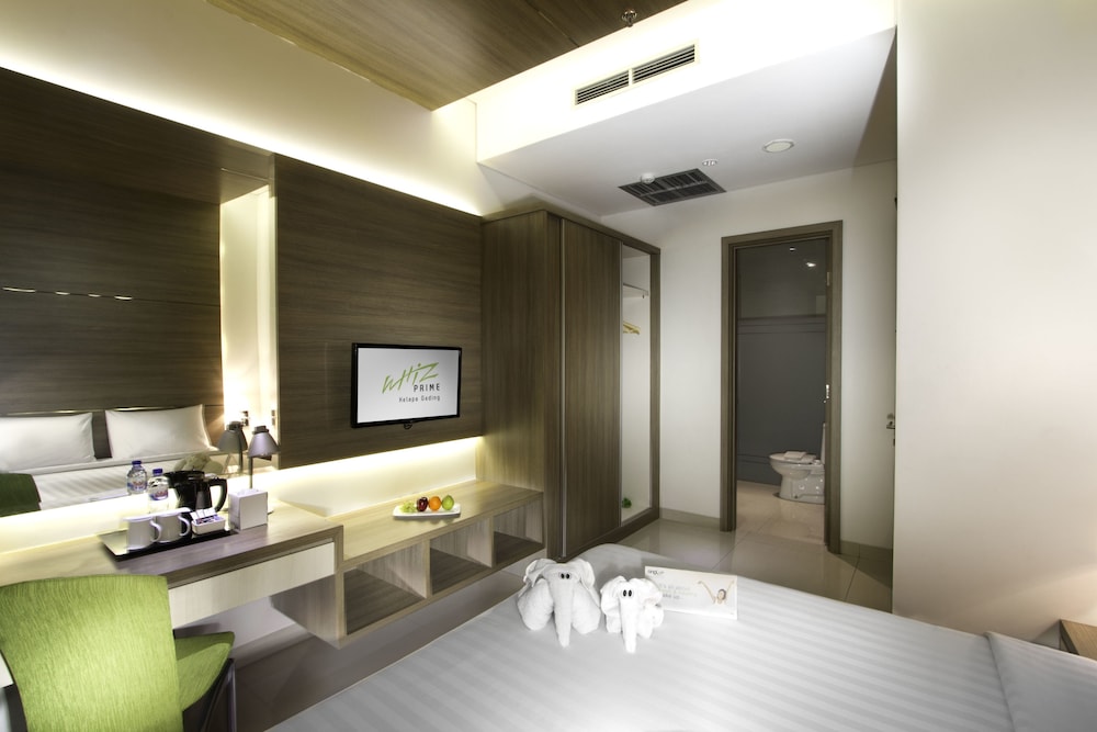 Whiz Prime Kelapa Gading 30/71