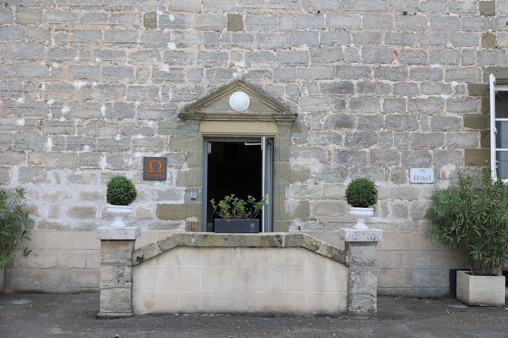 Chateau Lacan Hotel 6/50