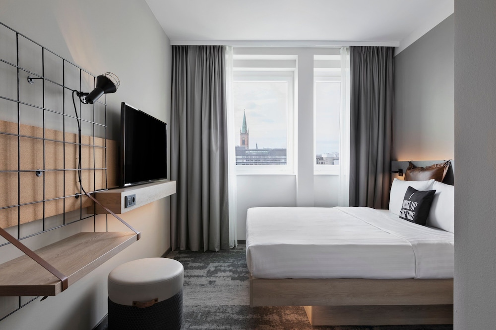 Moxy Duesseldorf City 17/50