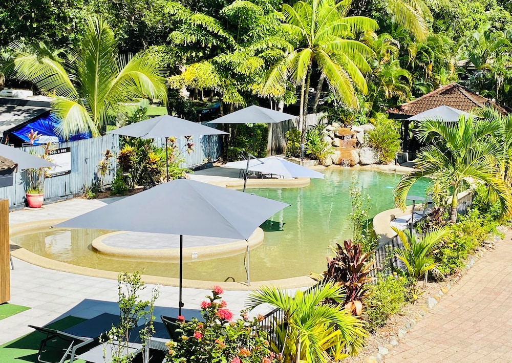 Lychee Tree Holiday Apartments 68/73