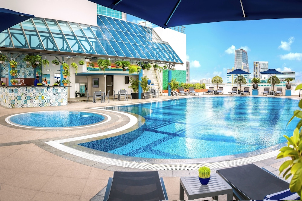 Sofitel Saigon Plaza Hotel 46/50