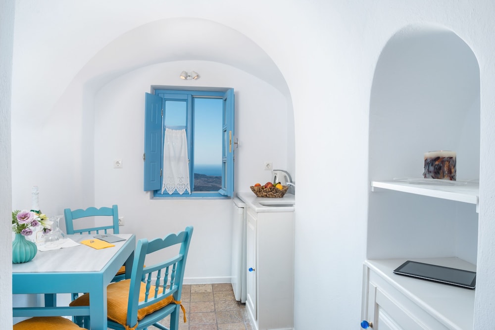 Pantelia Suites Santorini 45/71