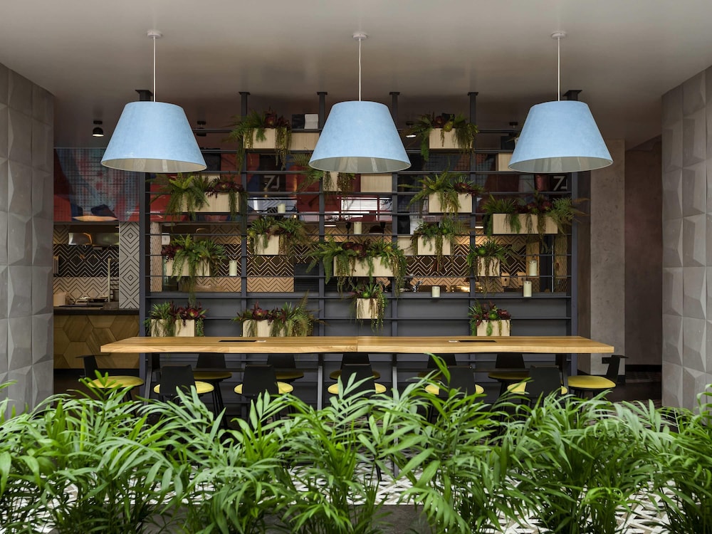 ibis Kyiv Beresteiska 5/47