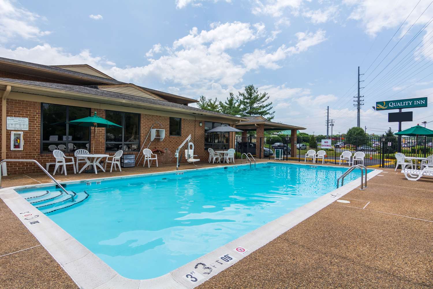 Quality Inn Manassas, VA 7/51