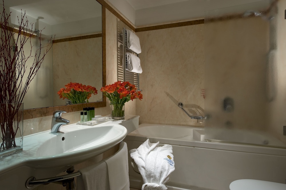 Dei Borgognoni 44/45