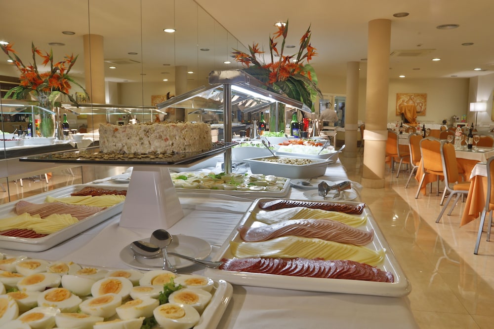 Gran Hotel Suances 16/34