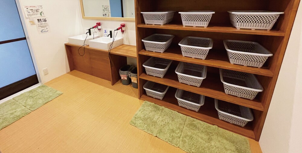 J-Hoppers Lake Biwa Guesthouse - Hostel 2/61